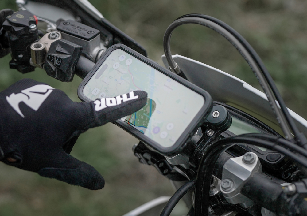 SP Connect Phone Case Xtreme iPhone 15 Pro SPC+ schwarz